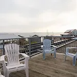 Hotel Brouwersdam